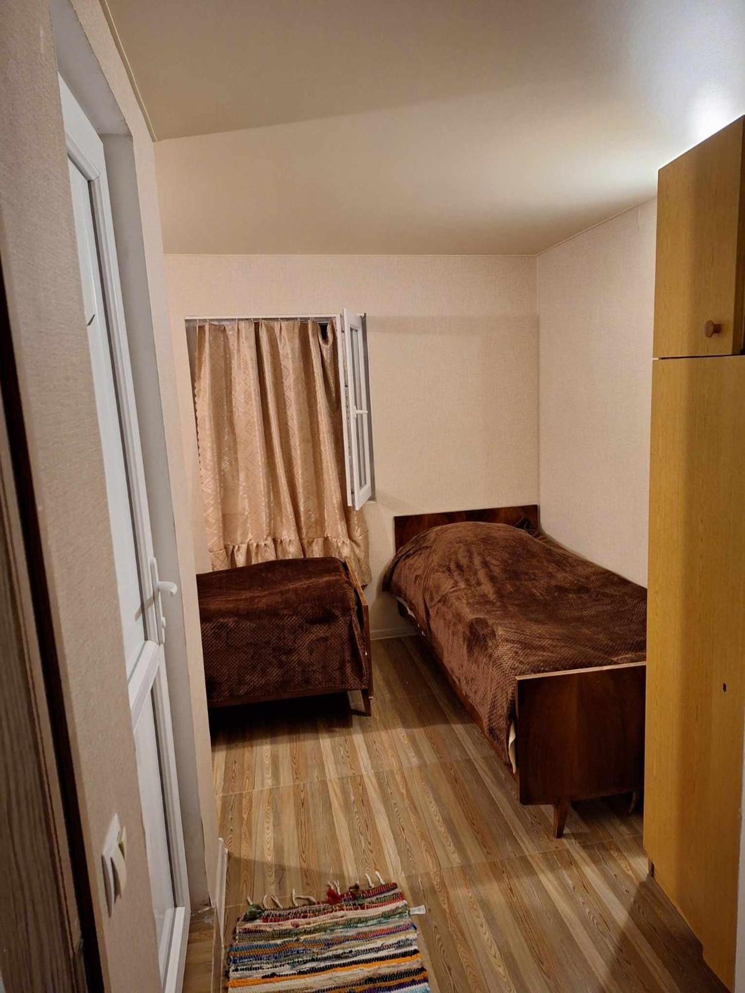 Lux-2-Or-1- Persons Irodion Evdoshvili Street #15 Kutaisi Exterior photo